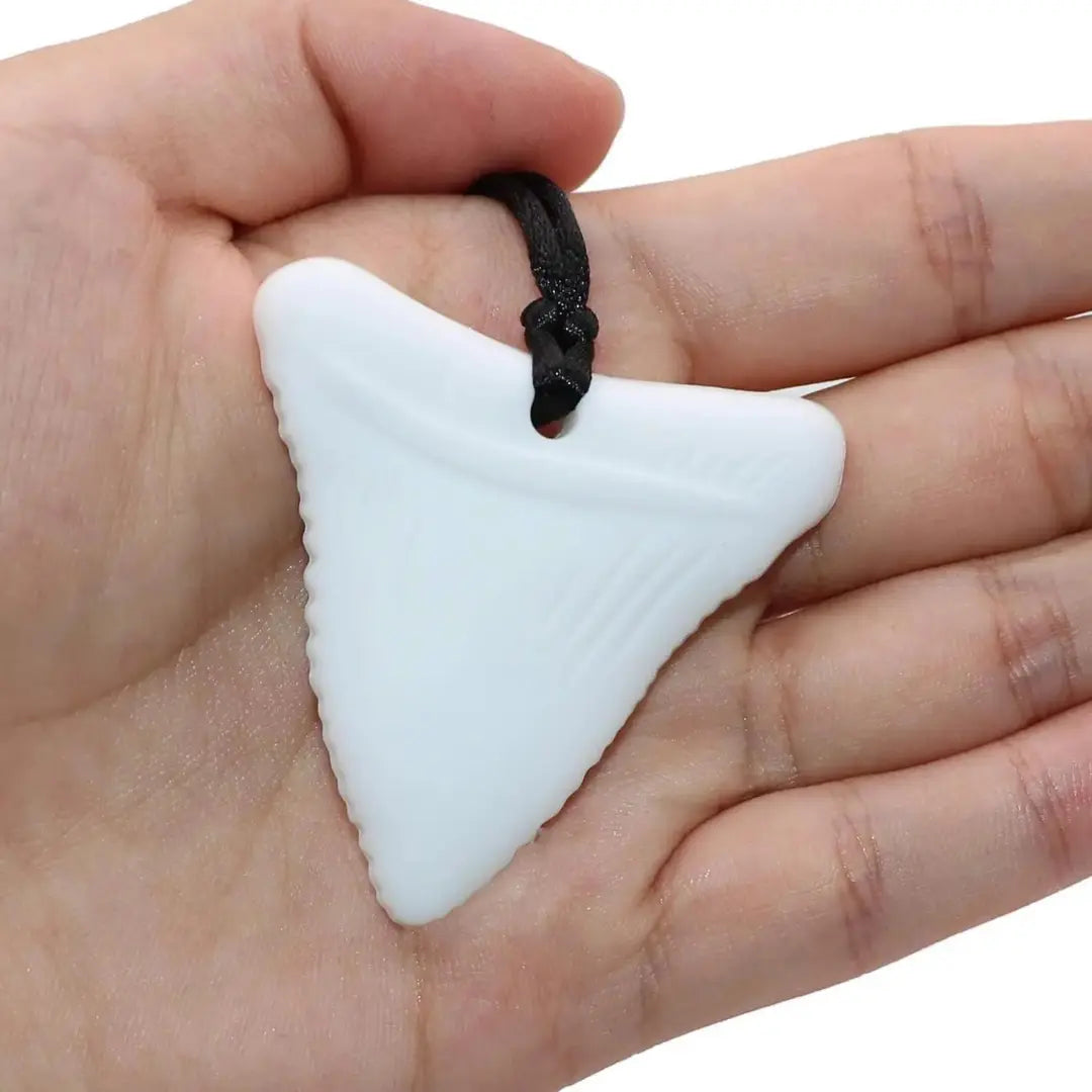 JUNI 3Pcs Shark Tooth Sensory Chew Necklace for Boys and Girls